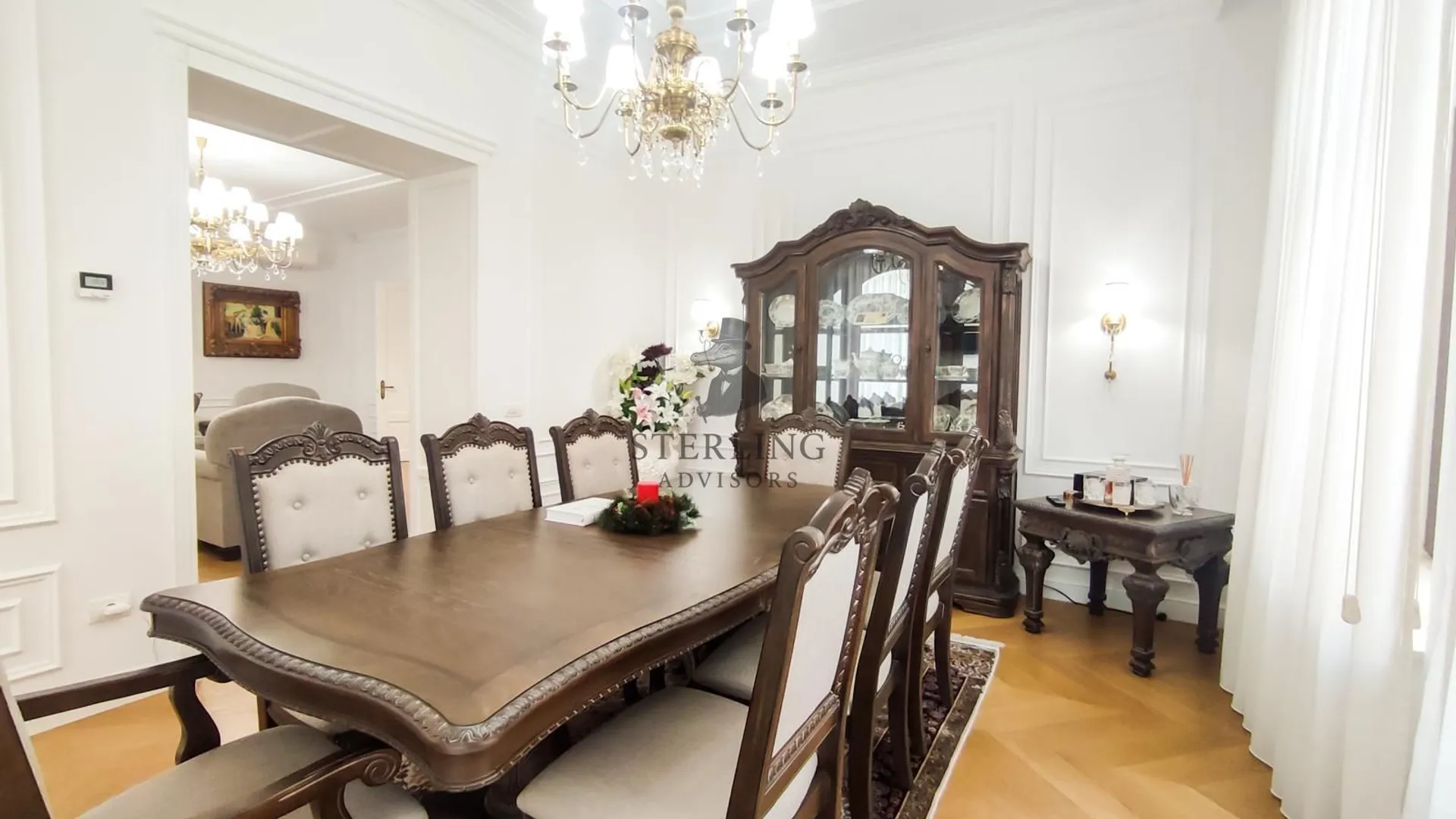 Vila restaurata in cel mai mic detaliu - zona centrala 17