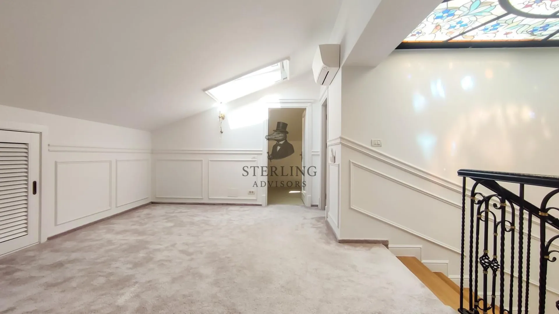 Vila restaurata in cel mai mic detaliu - zona centrala 46