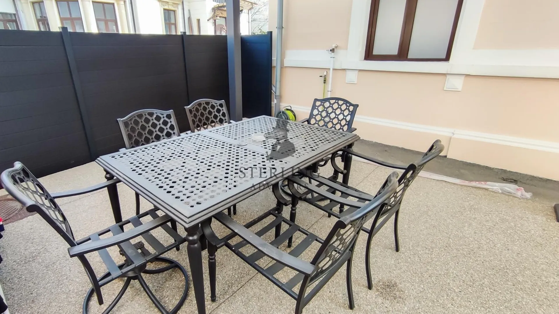 Vila restaurata in cel mai mic detaliu - zona centrala 10