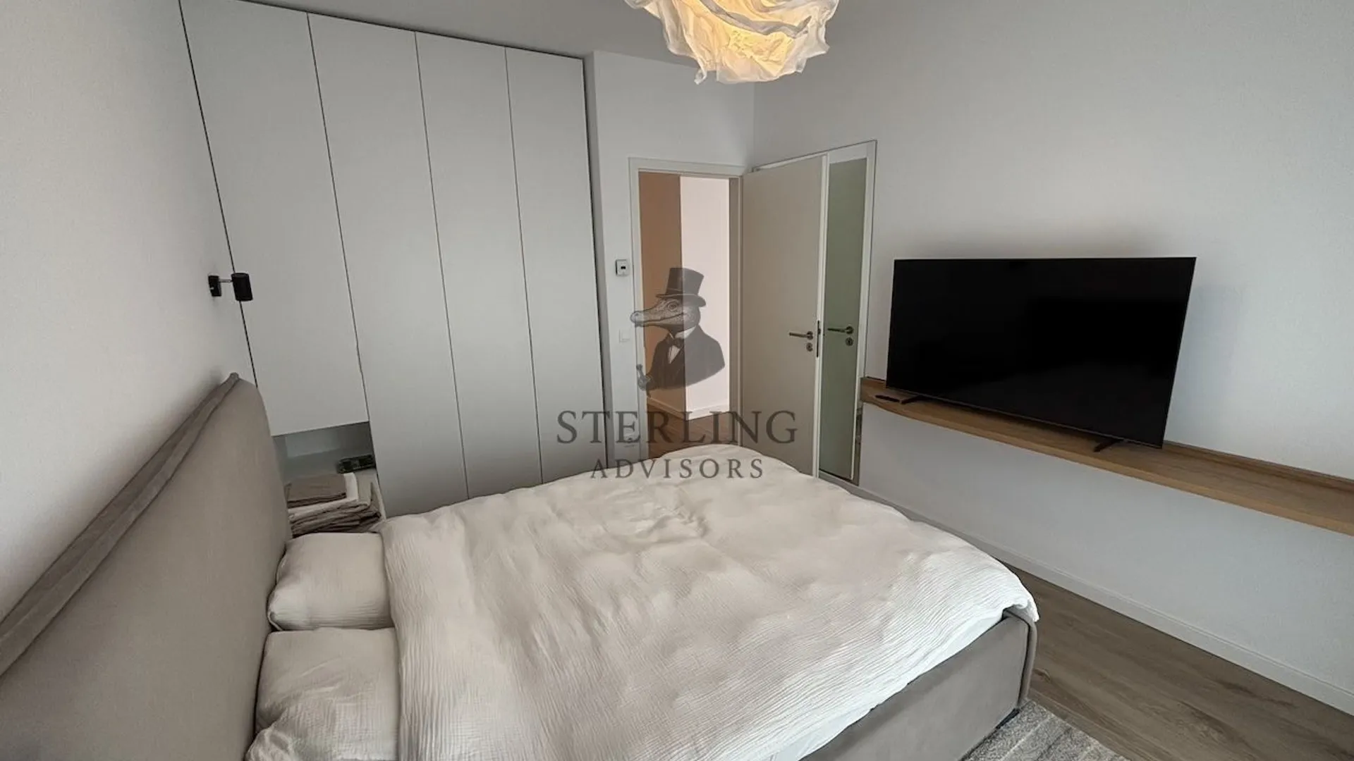 Quartier Azuga, 2 camere mobilat si utilat complet, loc parcare inclus 16