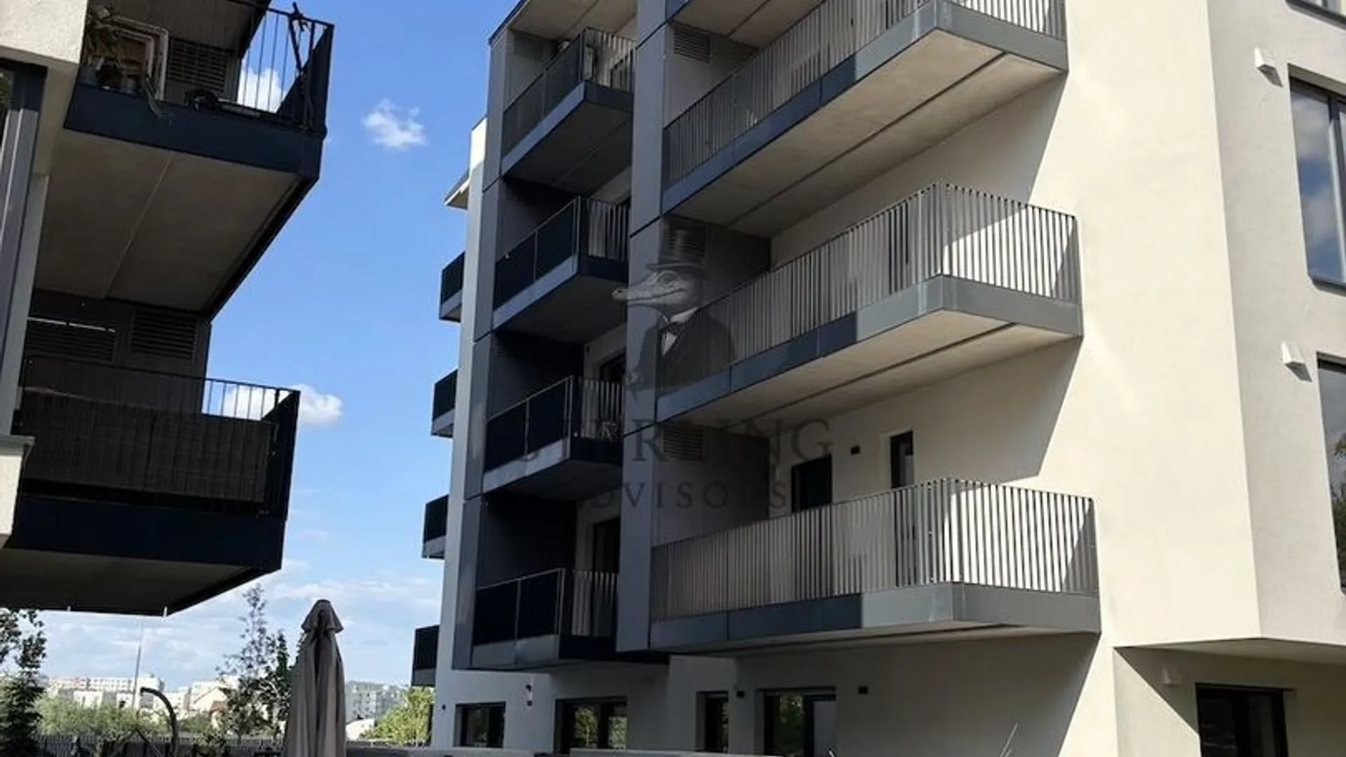 Quartier Azuga, 2 camere mobilat si utilat complet, loc parcare inclus 21