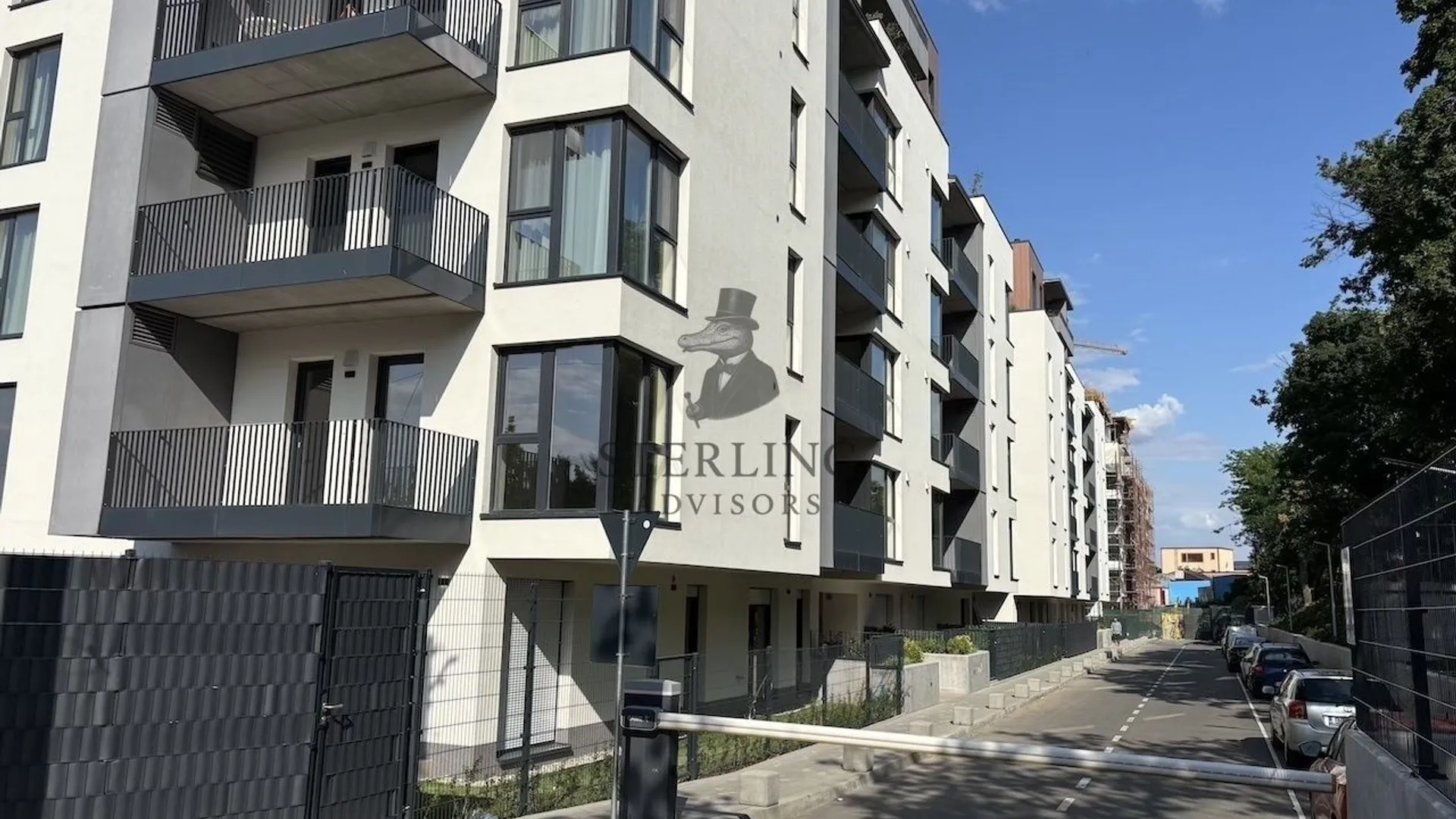 Quartier Azuga, 2 camere mobilat si utilat complet, loc parcare inclus 22