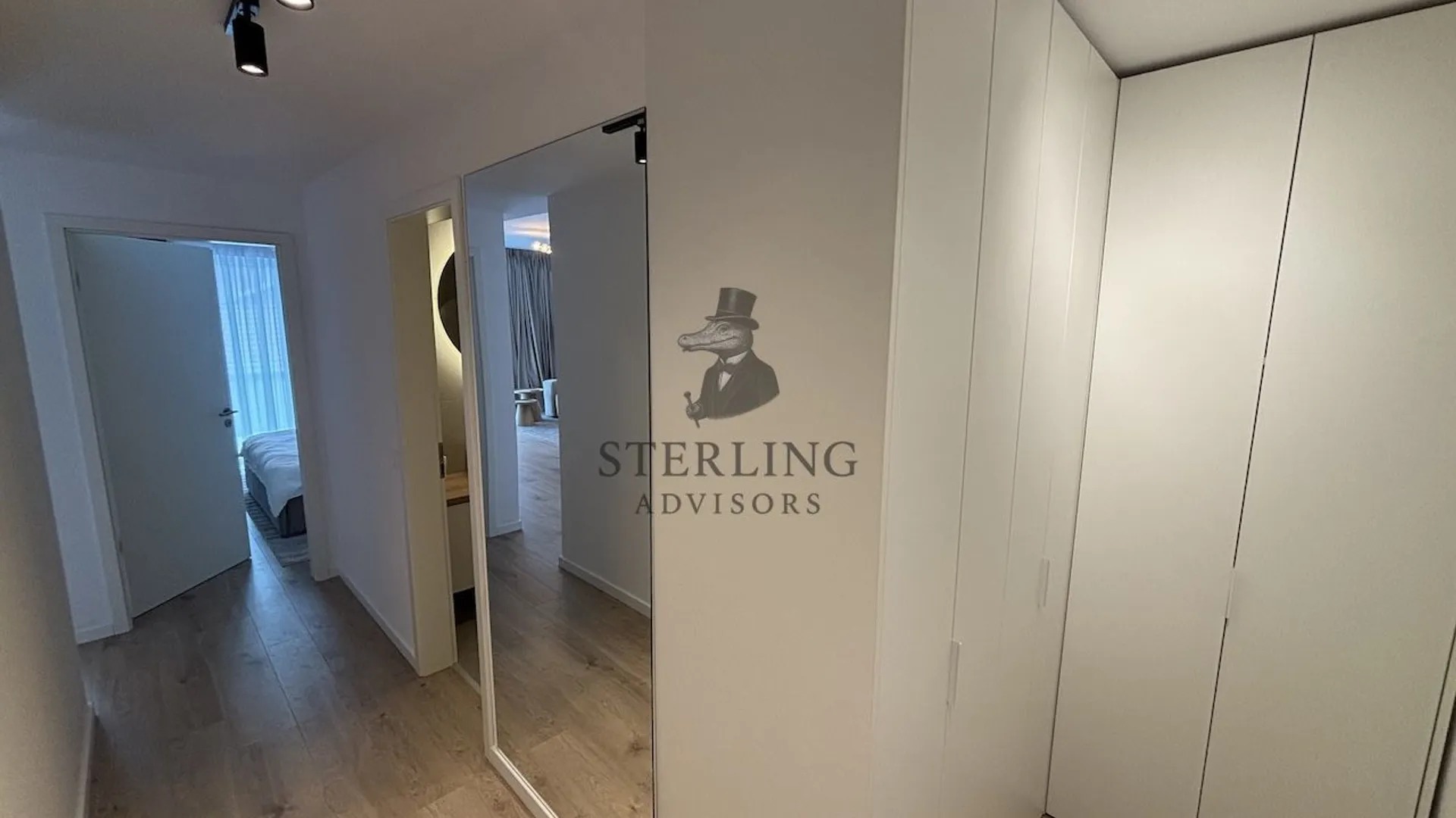 Quartier Azuga, 2 camere mobilat si utilat complet, loc parcare inclus 10