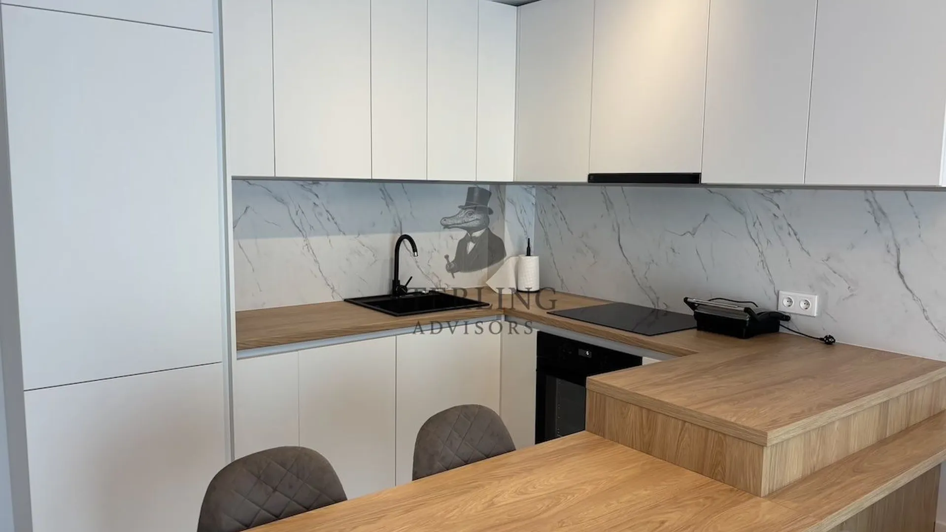 Quartier Azuga, 2 camere mobilat si utilat complet, ideal investitie 9