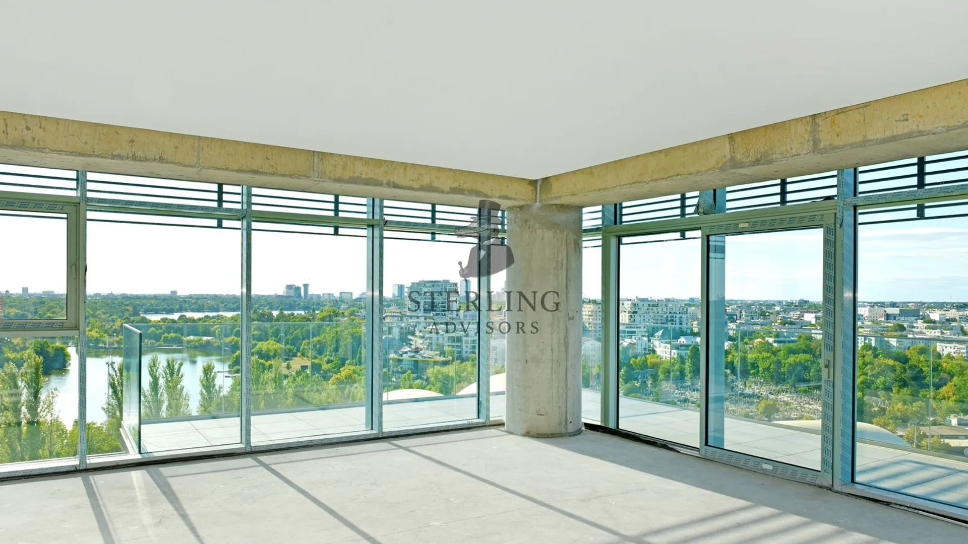 Up-site -4 camere cu vedere libera spre lac