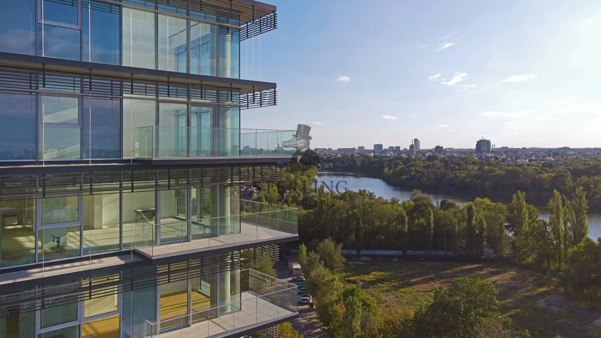 Up-site -4 camere cu vedere libera spre lac 5