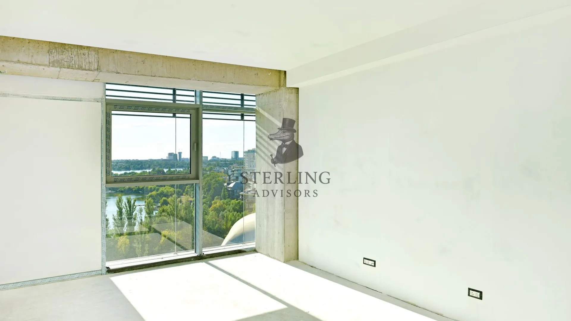 Up-site -4 camere cu vedere libera spre lac 10