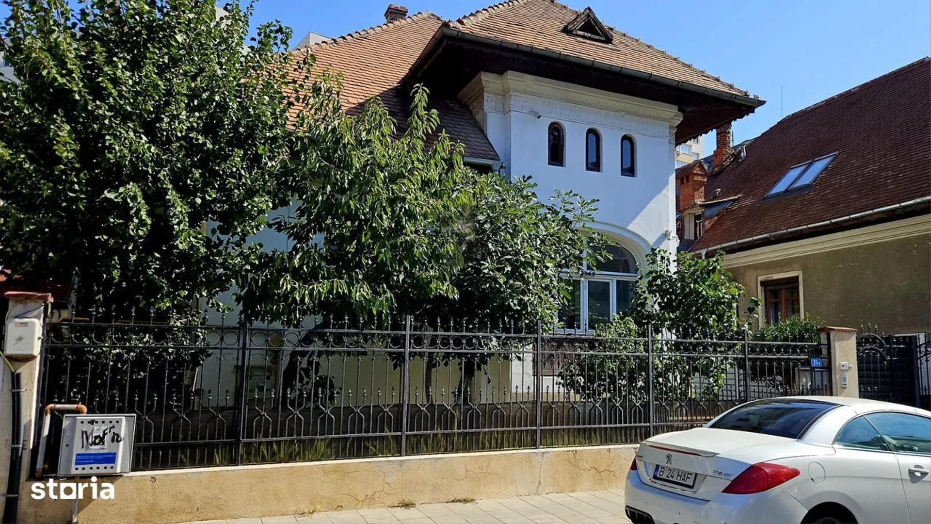 Proprietar, Capitale, Vila deosebita, 305mp utili