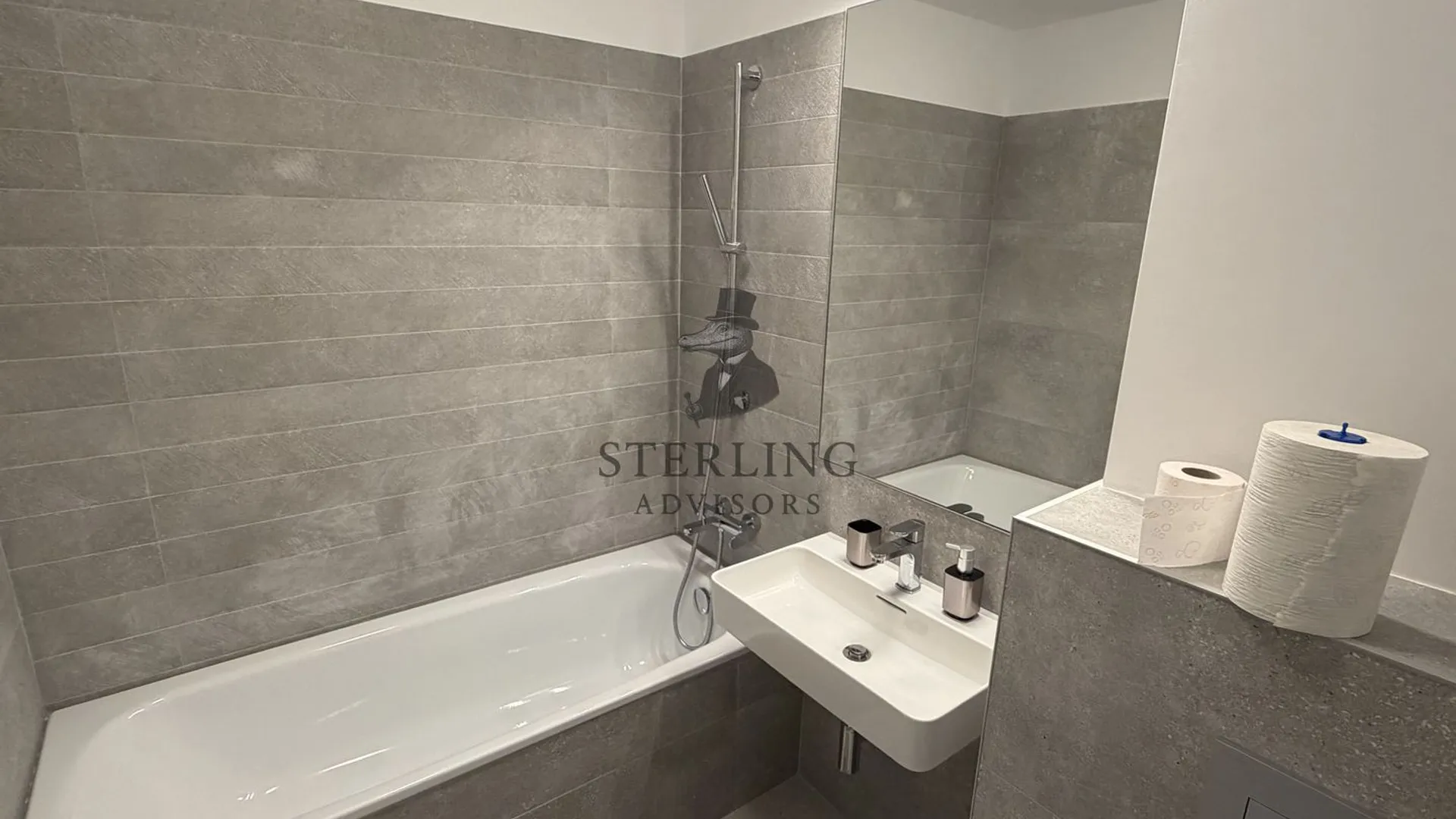 UP-site - 2 camere premium de inchiriat - parcare si boxa incluse 11