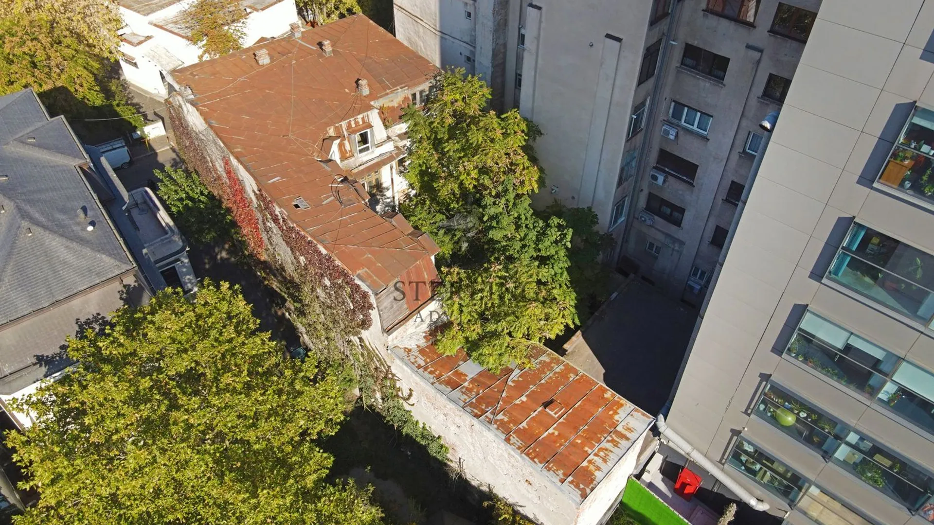 Imobil versatil in zona centrala - ideal resedinta, birou sau proiect 6