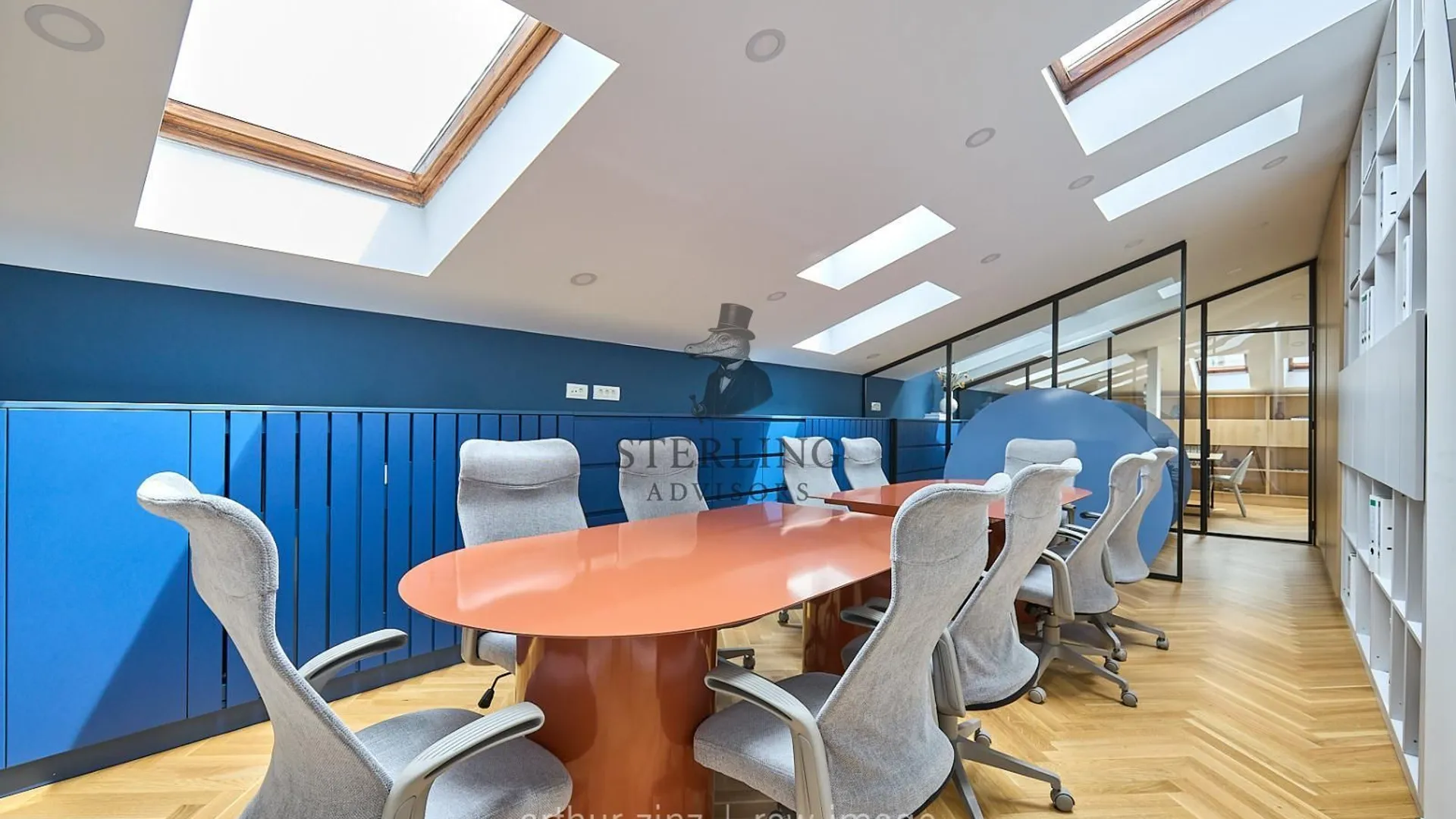 Birou utilat la cheie - imobil consolidat 26