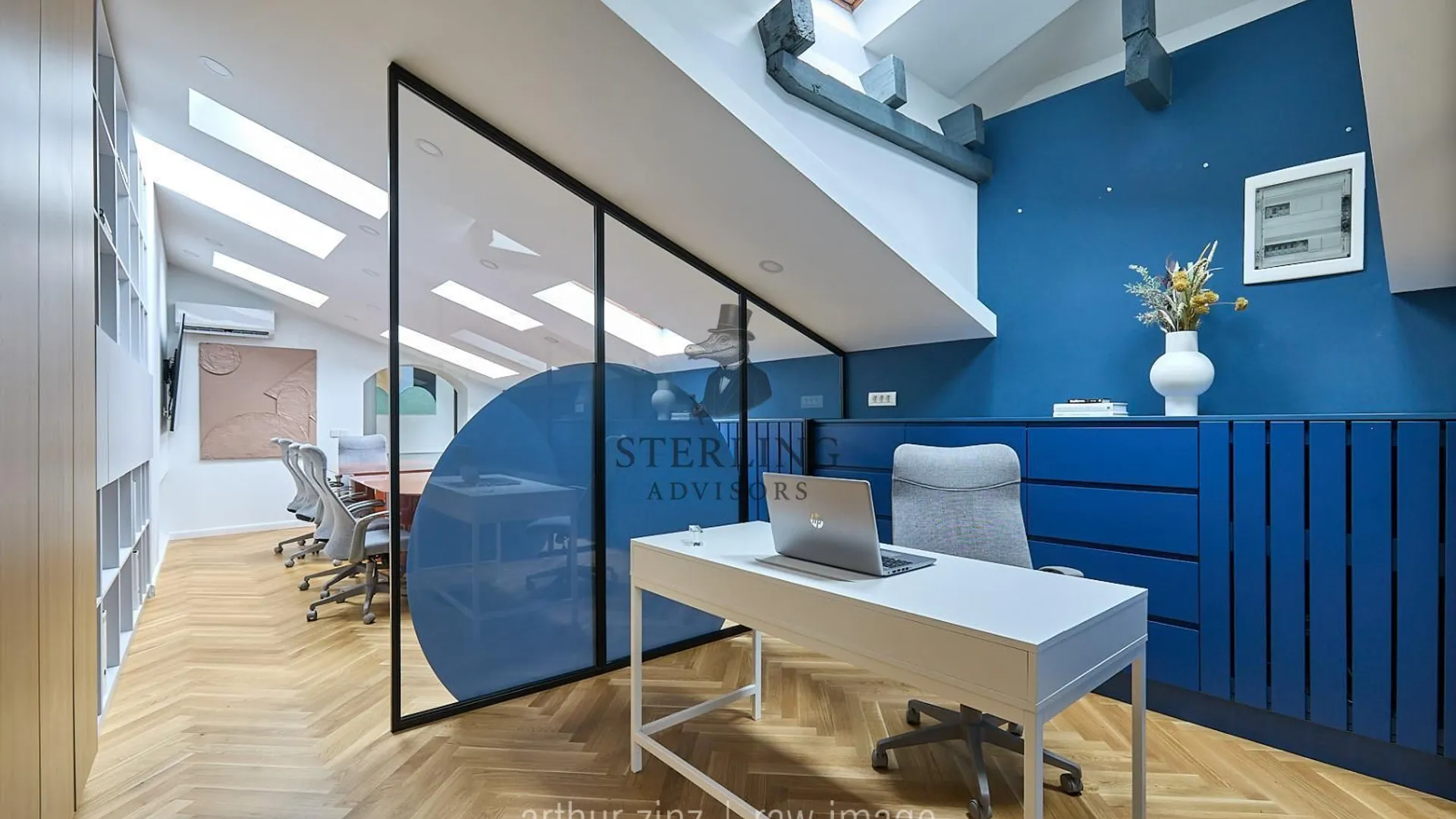 Birou utilat la cheie - imobil consolidat 5