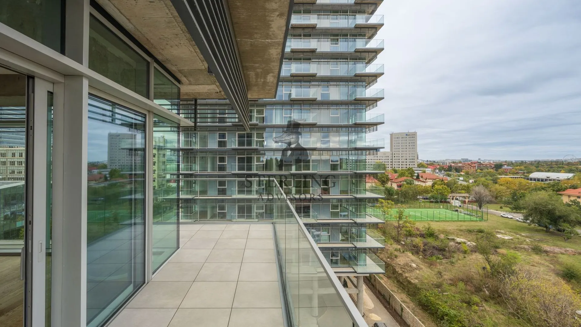 UP-site - 3 camere mobilat complet cu vedere la parc si lac 36