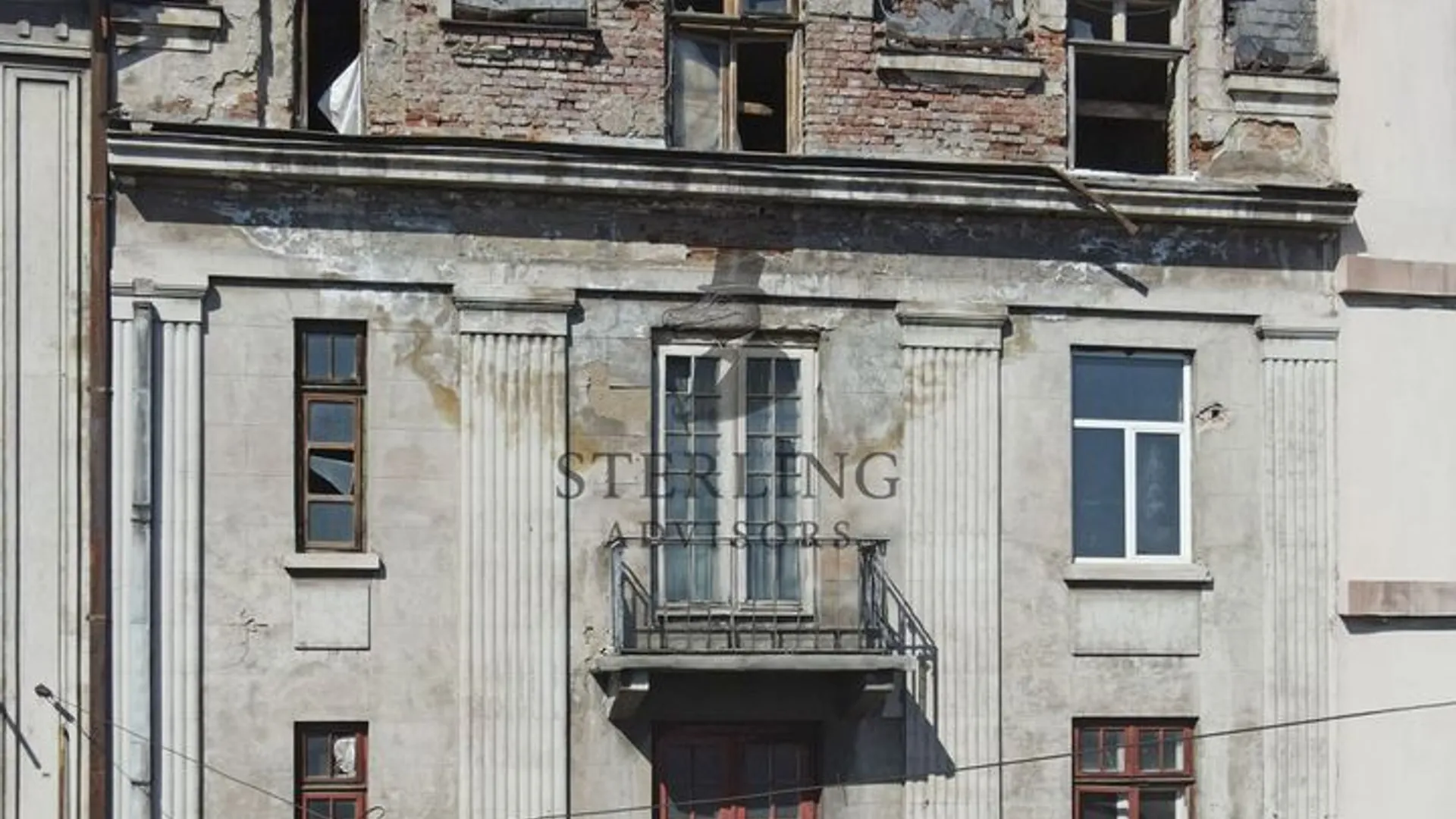 Imobil versatil, 1000 mp, pretabil conversie hotel sau apartamente