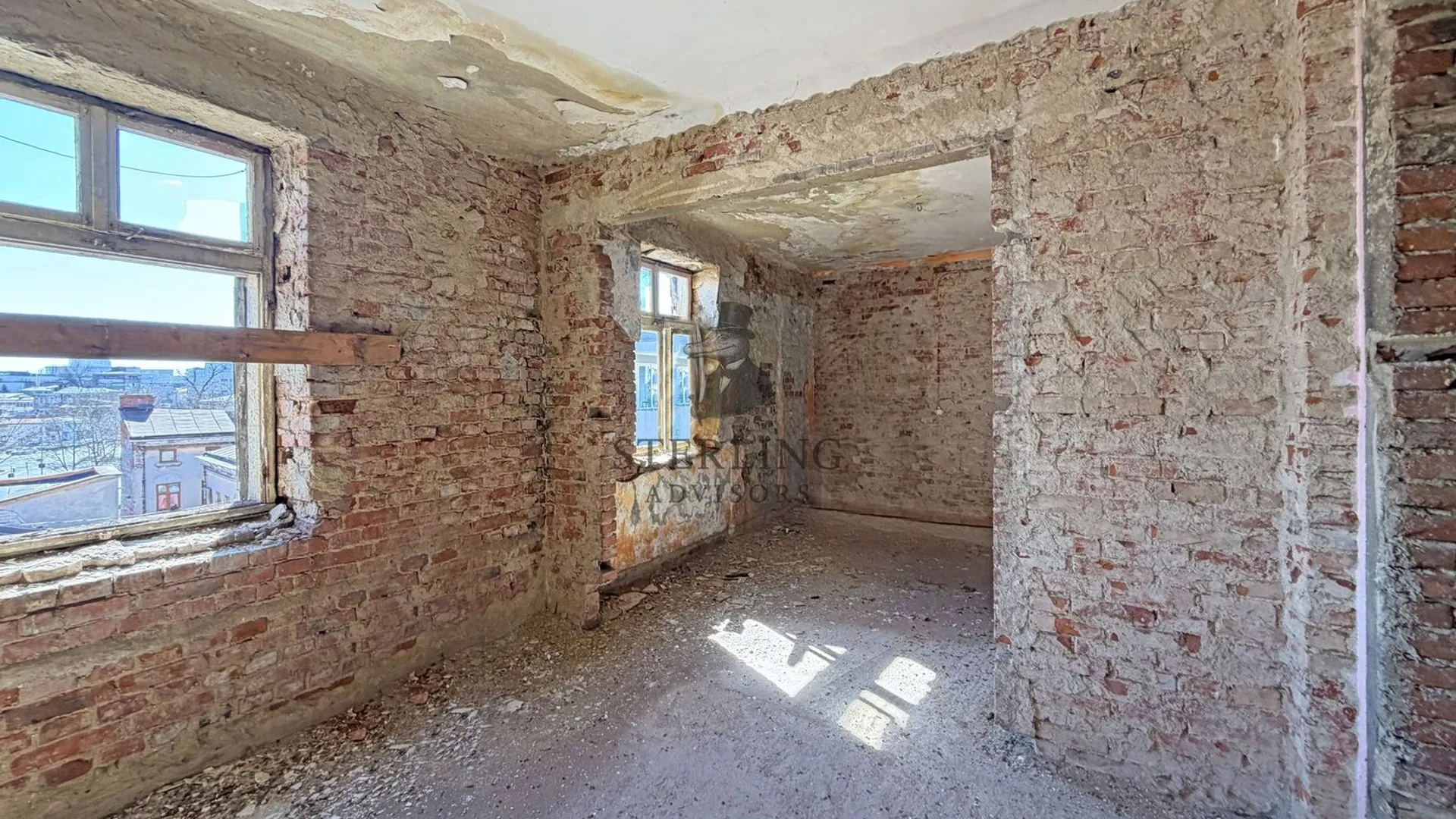 Imobil versatil, 1000 mp, pretabil conversie hotel sau apartamente 16